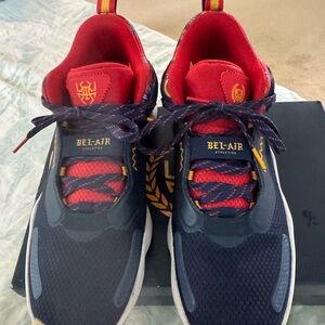 Men’s Adidas D.O.N. Issue 3 Vibrant Blue and Red Sneakers with Breathable Mesh